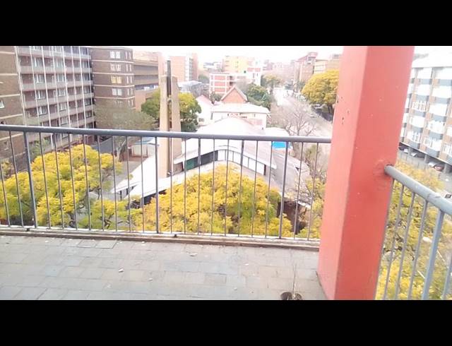 4 BEDROOM APARTMENT FOR SALE IN SUNNYSIDE